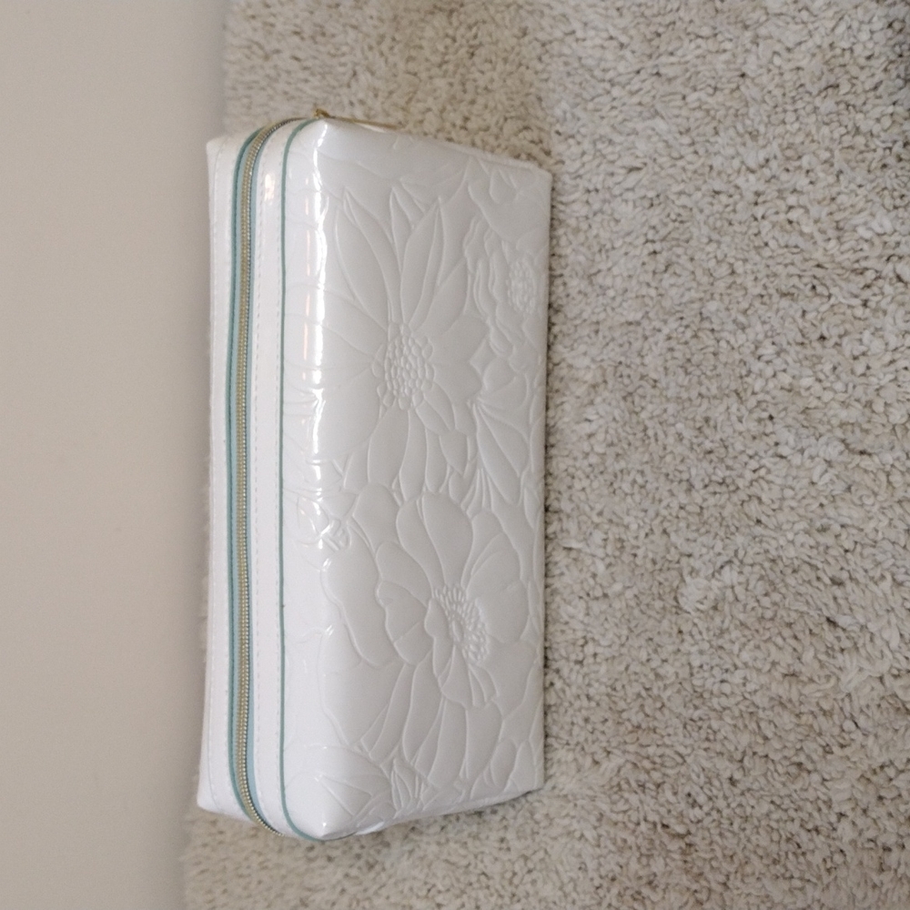 Estee Lauder Makeup Bag NWOT